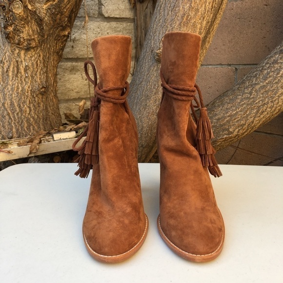 JOIE Chap Suede Boots Tassels Fringe - Picture 3 of 7